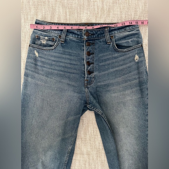 Abercrombie & Fitch Women’s Simone High Rise Ankle Jeans Size 28/6R - Picture 4 of 8